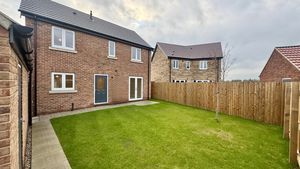 Photo 18- click for photo gallery